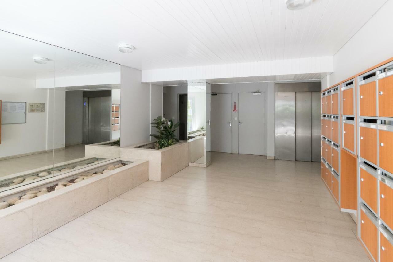 A 2 Pas Du Palais Free Parking Apartment